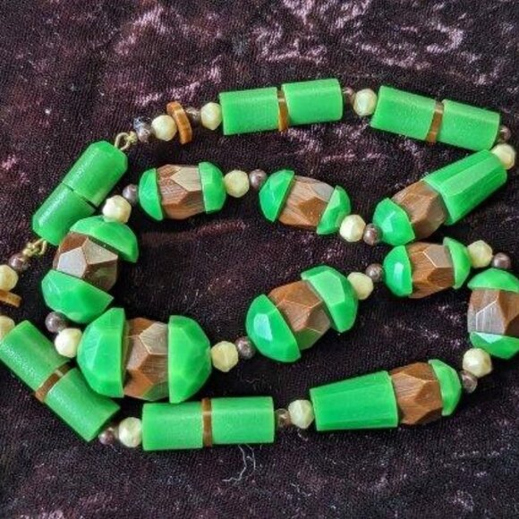 Art Deco Antique Single-Strand Graduated Glass Bead Necklace 1930s - Picture 13 of 16